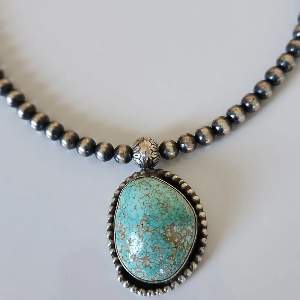 Besutuful NWT Native American Navajo Turquoise Pendant & Pearl Necklace 🩵🩶♥️🎁 - Picture 6 of 16